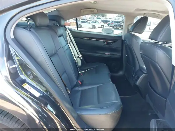 JTHBW1GG4G2127766 2016 LEXUS ES - Image 8