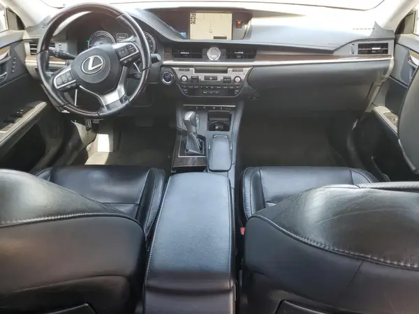 JTHBW1GG4H2142270 2017 LEXUS ES - Image 8