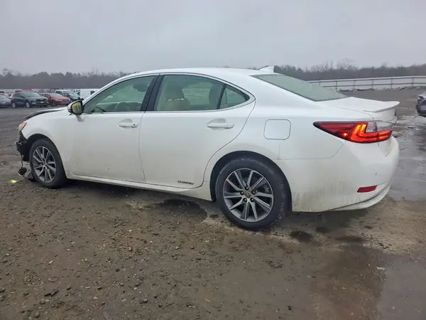 JTHBW1GG4H2145024 2017 LEXUS ES - Image 2