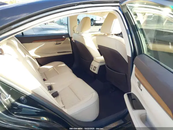 JTHBW1GG4J2174318 2018 LEXUS ES - Image 8