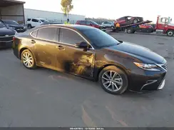 JTHBW1GG4J2190633 2018 LEXUS ES