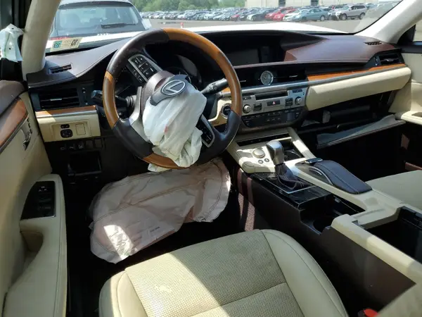 JTHBW1GG4J2192821 2018 LEXUS ES - Image 8