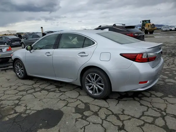 JTHBW1GG5G2101970 2016 LEXUS ES - Image 2