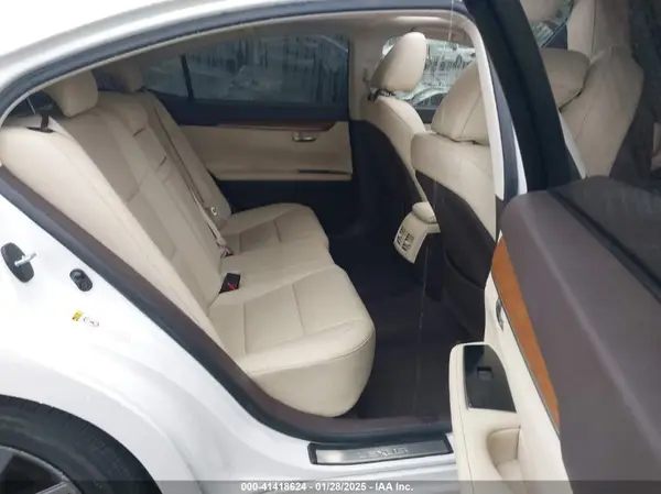 JTHBW1GG5G2108448 2016 LEXUS ES - Image 8