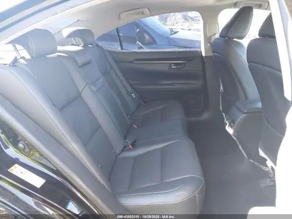 JTHBW1GG5G2111432 2016 LEXUS ES - Image 8