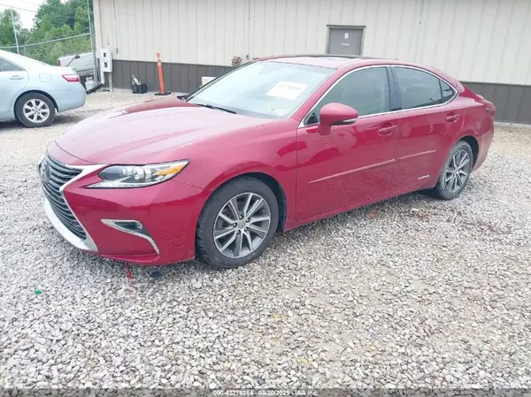 JTHBW1GG5G2118705 2016 LEXUS ES - Image 2