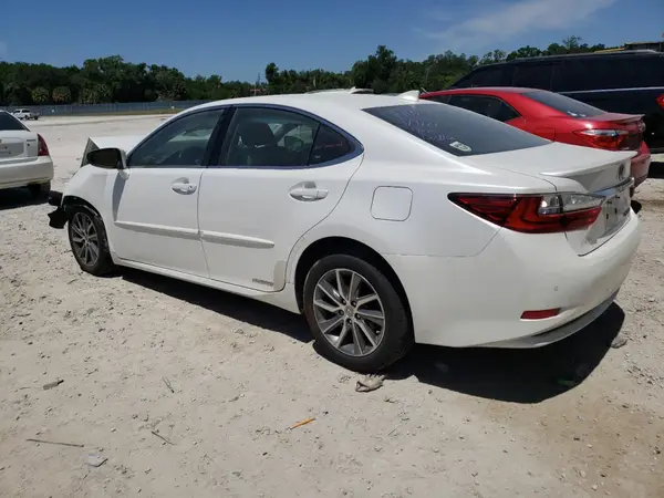 JTHBW1GG5G2121362 2016 LEXUS ES - Image 2