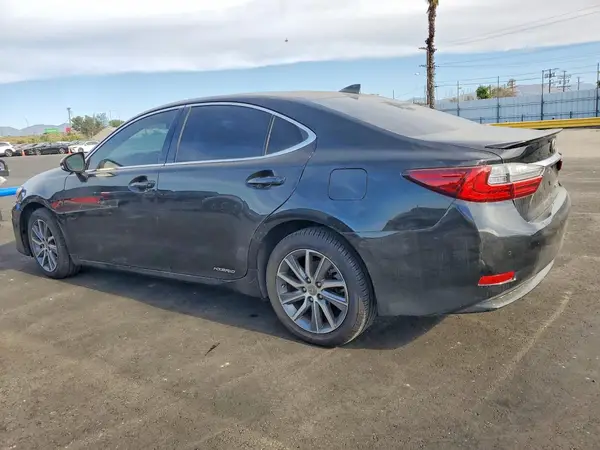 JTHBW1GG5H2144870 2017 LEXUS ES - Image 2