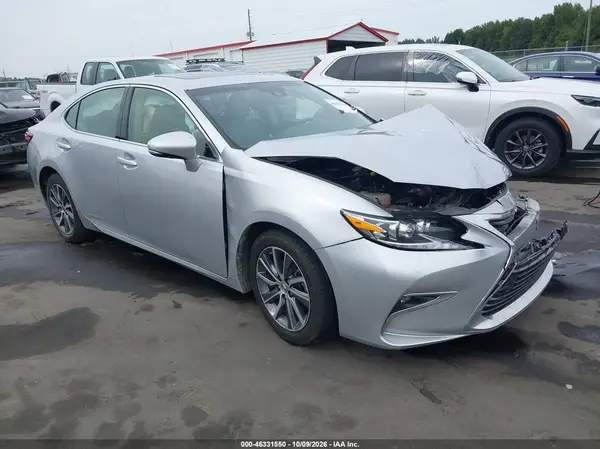 JTHBW1GG5J2169984 2018 LEXUS ES - Image 1