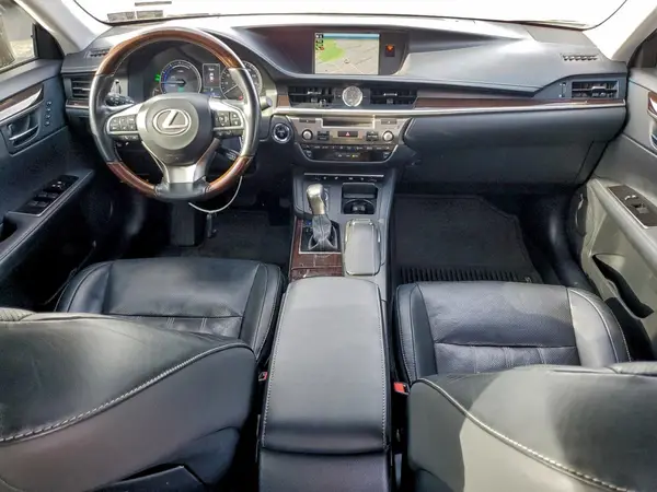 JTHBW1GG5J2180645 2018 LEXUS ES - Image 8