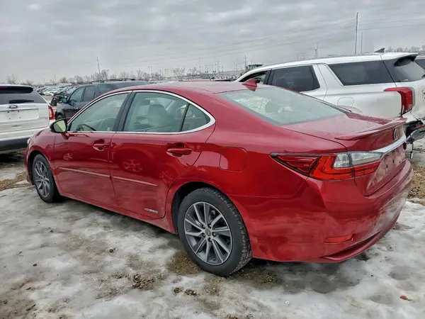 JTHBW1GG5J2183836 2018 LEXUS ES - Image 2