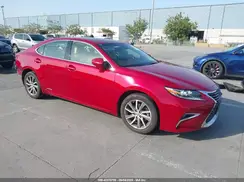 JTHBW1GG5J2193461 2018 LEXUS ES