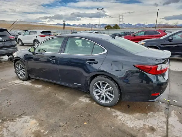 JTHBW1GG6G2101699 2016 LEXUS ES - Image 2