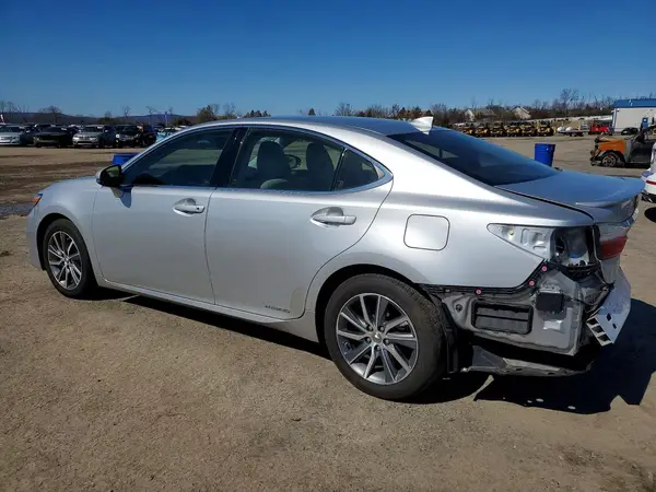 JTHBW1GG6G2108720 2016 LEXUS ES - Image 2