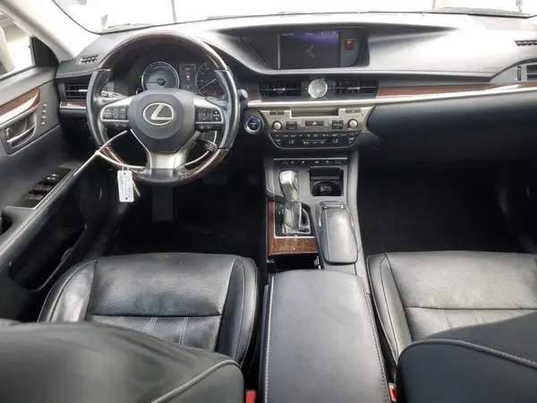 JTHBW1GG6H2144845 2017 LEXUS ES - Image 8