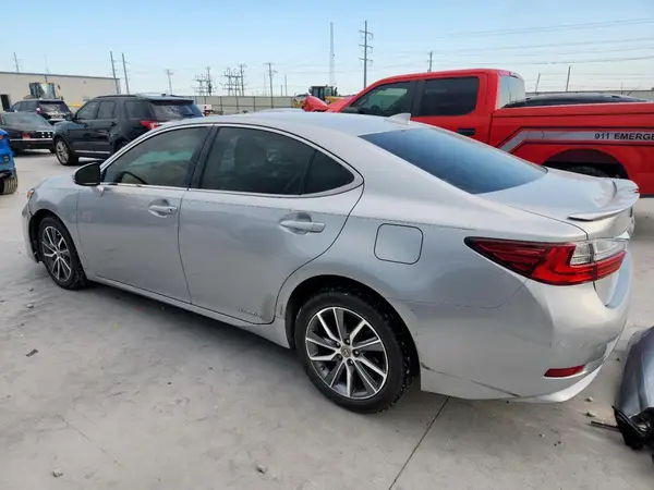 JTHBW1GG6H2150287 2017 LEXUS ES - Image 2