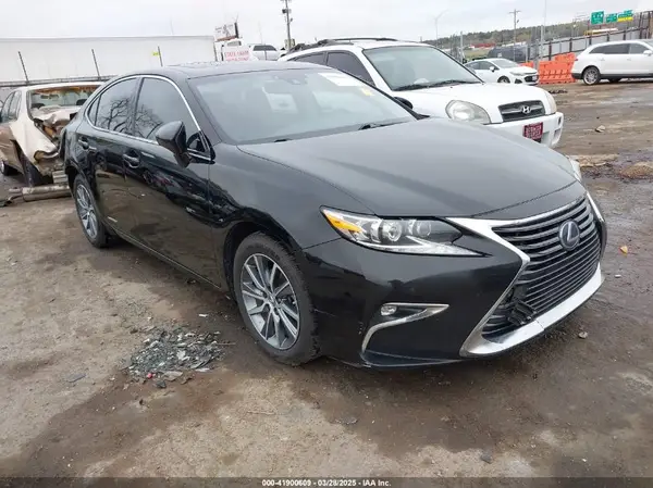 JTHBW1GG6H2153674 2017 LEXUS ES - Image 1