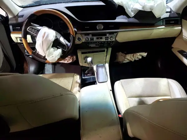 JTHBW1GG6J2194263 2018 LEXUS ES - Image 8