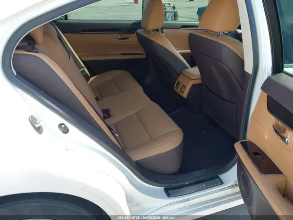 JTHBW1GG7G2109813 2016 LEXUS ES - Image 8