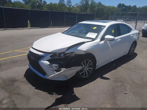 JTHBW1GG7H2145504 2017 LEXUS ES - Image 2