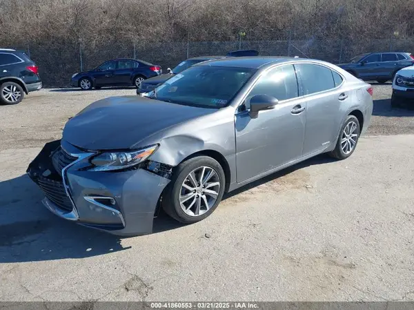 JTHBW1GG7H2145843 2017 LEXUS ES - Image 2