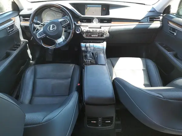 JTHBW1GG7H2151657 2017 LEXUS ES - Image 8