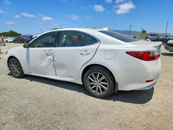 JTHBW1GG7H2152923 2017 LEXUS ES - Image 2
