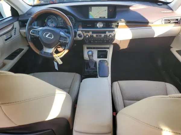 JTHBW1GG7J2184910 2018 LEXUS ES - Image 8