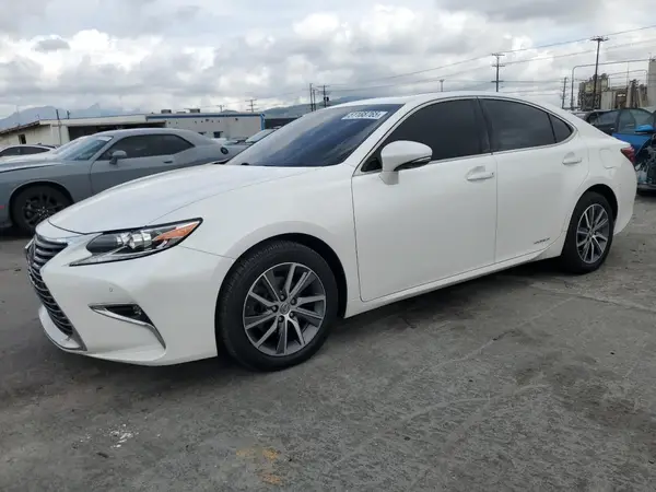 JTHBW1GG7J2194210 2018 LEXUS ES - Image 1