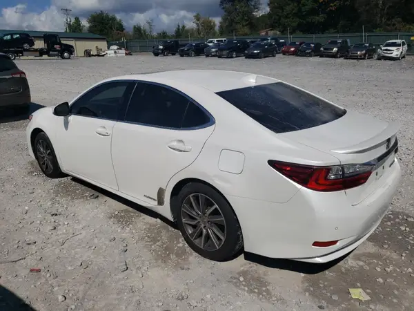 JTHBW1GG8G2105463 2016 LEXUS ES - Image 2