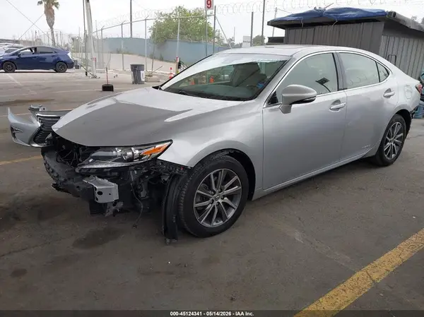 JTHBW1GG8G2106483 2016 LEXUS ES - Image 2