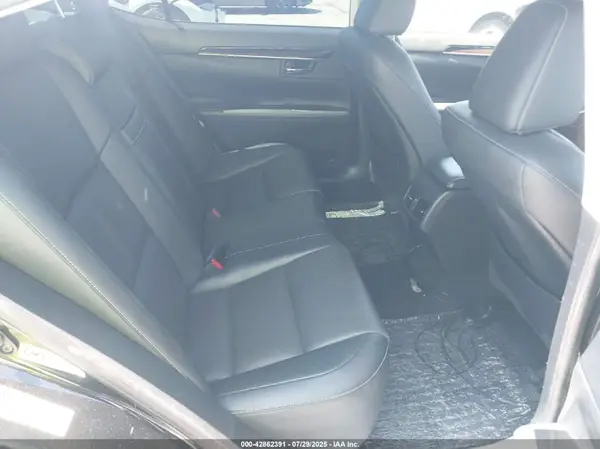 JTHBW1GG8G2111103 2016 LEXUS ES - Image 8