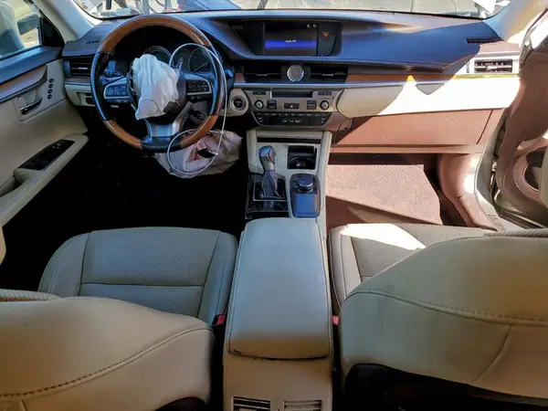 JTHBW1GG8G2116625 2016 LEXUS ES - Image 8