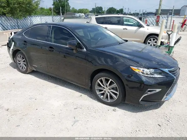 JTHBW1GG8G2119900 2016 LEXUS ES - Image 1