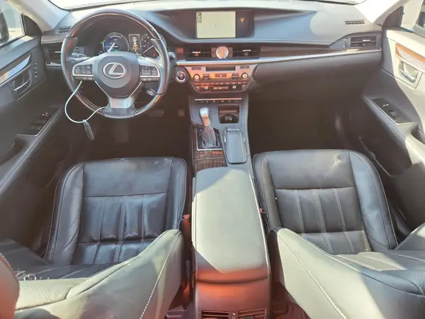 JTHBW1GG8H2145883 2017 LEXUS ES - Image 8