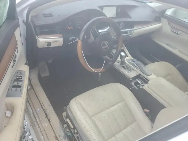JTHBW1GG8H2149982 2017 LEXUS ES - Image 8