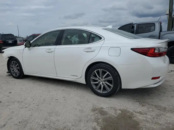 JTHBW1GG8H2156964 2017 LEXUS ES - Image 2