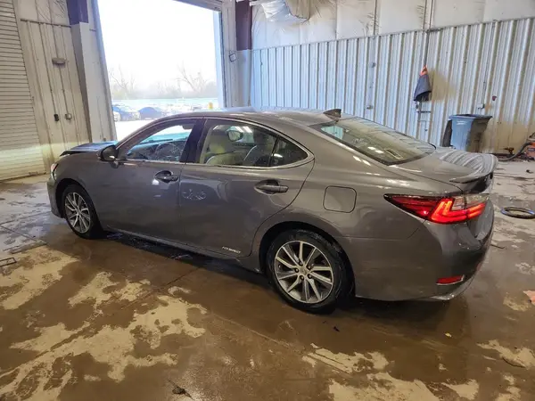 JTHBW1GG8H2165454 2017 LEXUS ES - Image 2