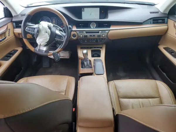 JTHBW1GG8J2187492 2018 LEXUS ES - Image 8