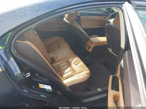 JTHBW1GG8J2188237 2018 LEXUS ES - Image 8