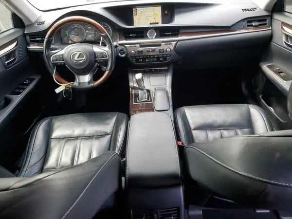 JTHBW1GG8J2194040 2018 LEXUS ES - Image 8