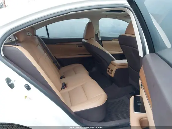 JTHBW1GG9G2110204 2016 LEXUS ES - Image 8