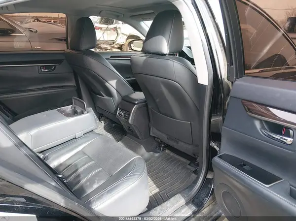 JTHBW1GG9G2115645 2016 LEXUS ES - Image 8
