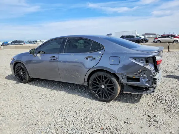 JTHBW1GG9H2132754 2017 LEXUS ES - Image 2
