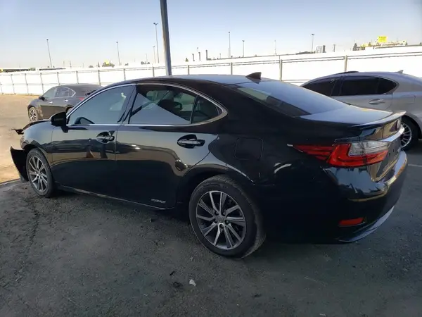 JTHBW1GG9H2152549 2017 LEXUS ES - Image 2