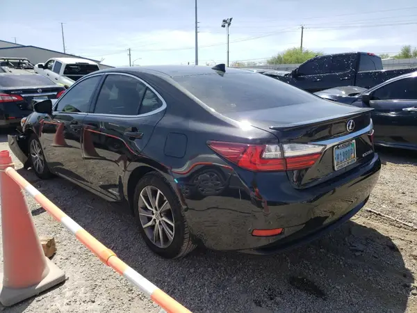 JTHBW1GG9J2171088 2018 LEXUS ES - Image 2