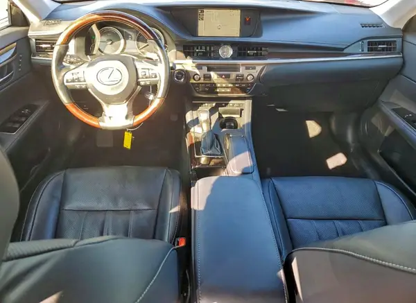 JTHBW1GG9J2178817 2018 LEXUS ES - Image 8