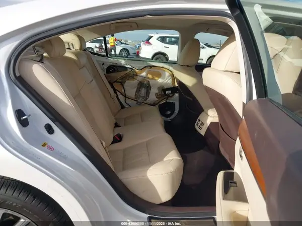 JTHBW1GG9J2192717 2018 LEXUS ES - Image 8