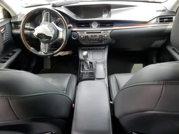 JTHBW1GGXG2111135 2016 LEXUS ES - Image 8