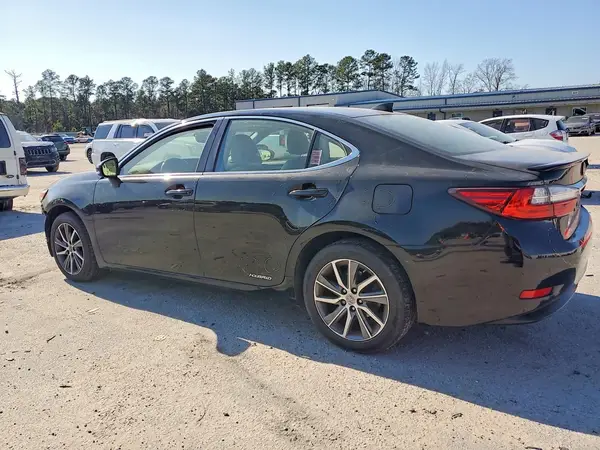 JTHBW1GGXG2111667 2016 LEXUS ES - Image 2